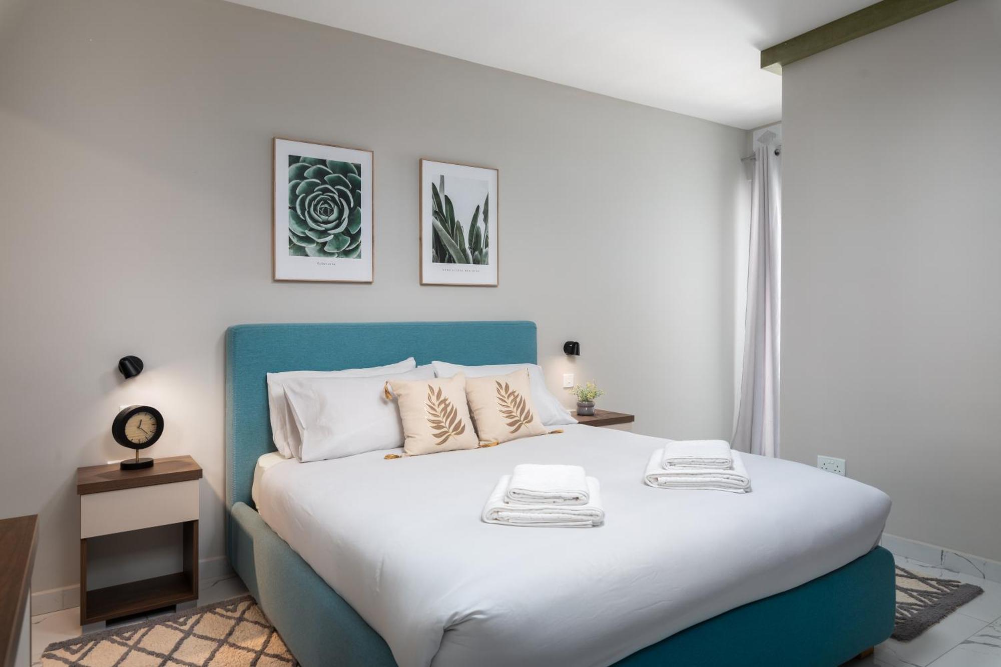 Modern 2Br Cosy Apartment With Large Terrace - Close To Manoel Island & Tigne Shopping Mall Слима Экстерьер фото